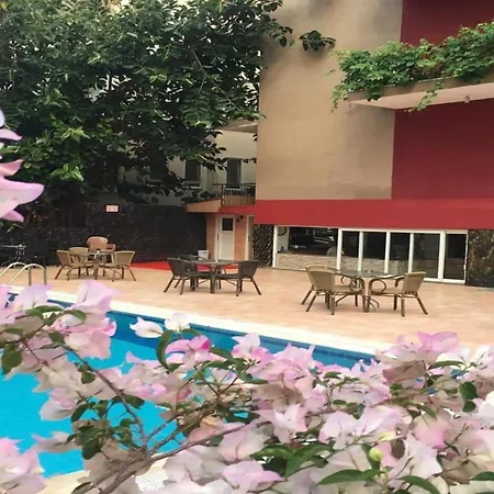 Ξενοδοχείο Livane Αλάνια