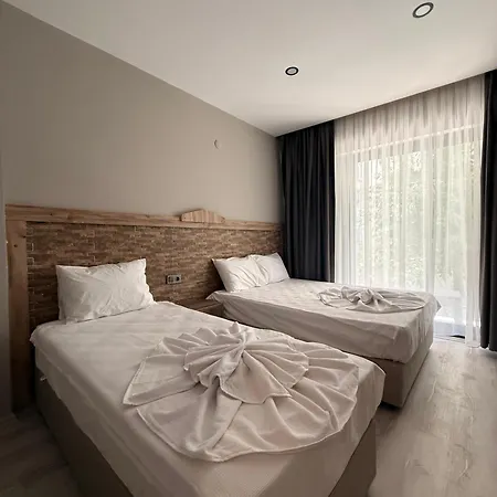 Hotel Livane