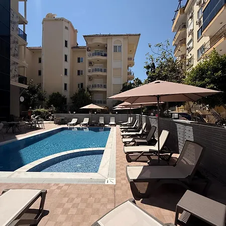 Hotel Livane *