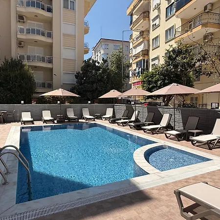 Livane Hotel *
